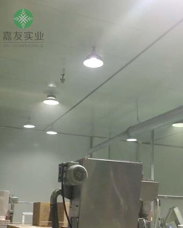 广州极悦为联余精密机械有限公司生产车间安装干雾加湿器
