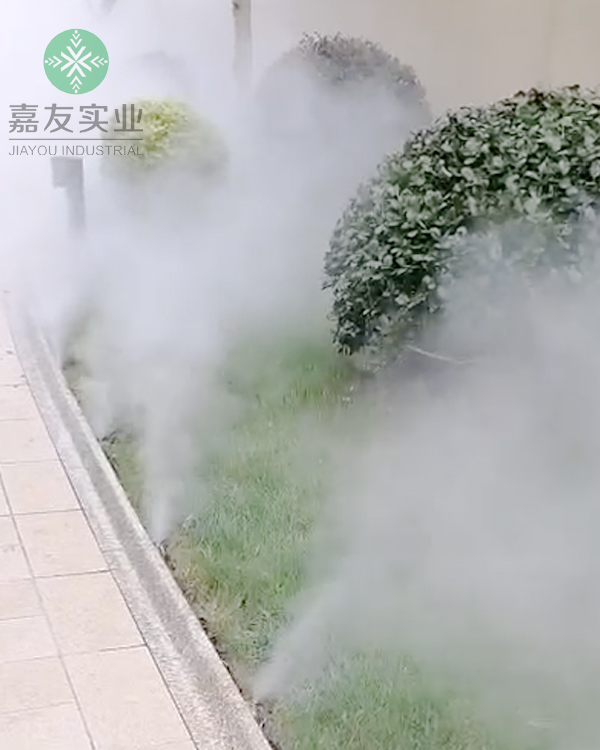 广州极悦为海宁绿金置业安装别墅庭院雾森系统案例